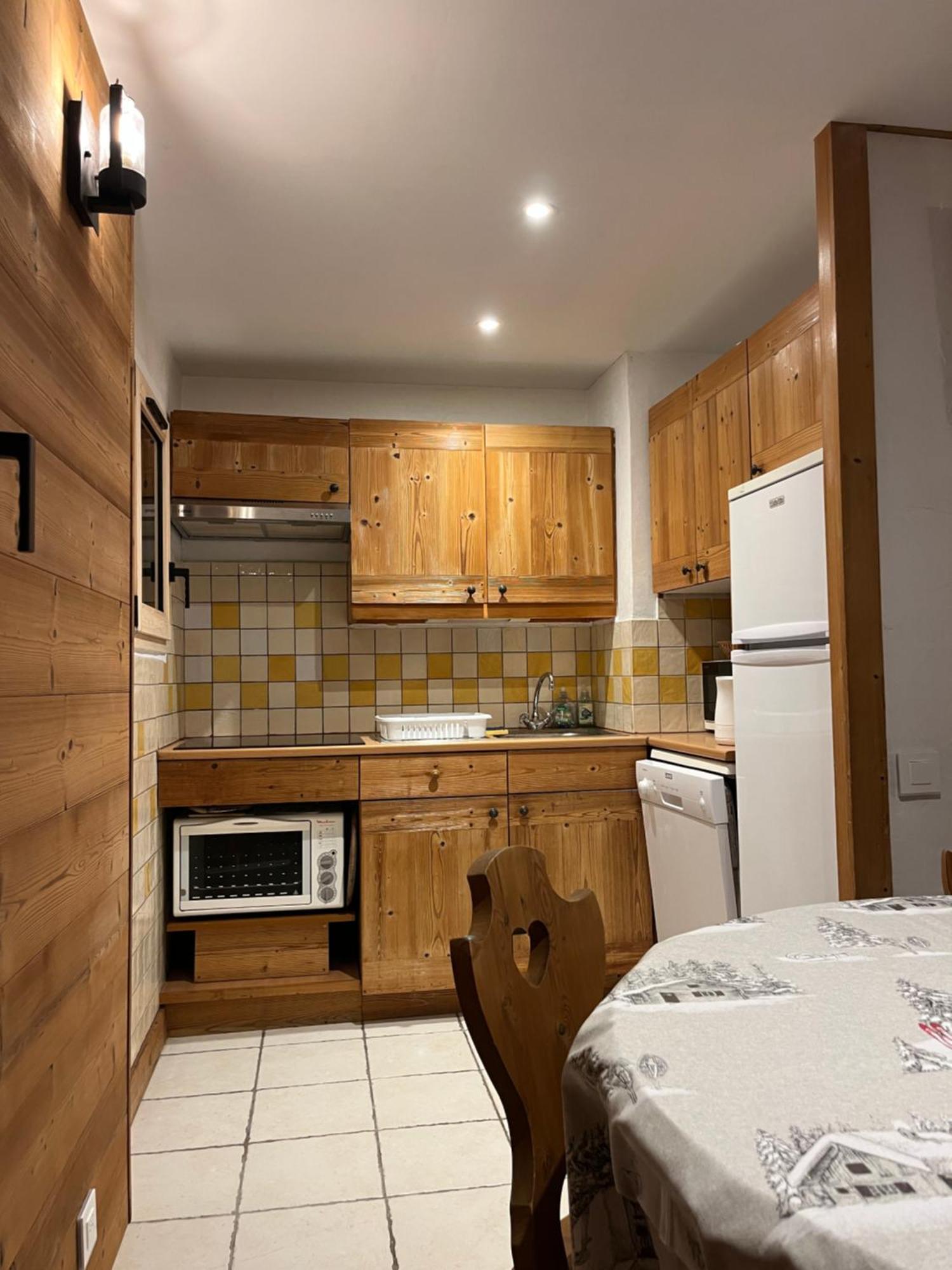 Grand Chalet - Appartement 5Pax Au Pied Des Pistes - Parking - Skiroom - Cheminee Decorative- Balcons ティニュ エクステリア 写真
